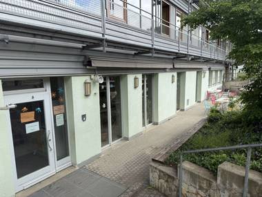 Eingang zum Hort der Grundschule am Stadtsee